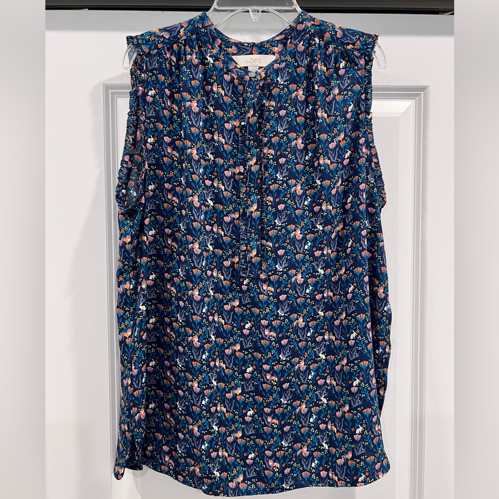 Loft Floral Sleeveless Blouse Size M